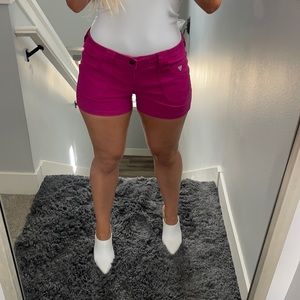 Guess Fuchsia shorts